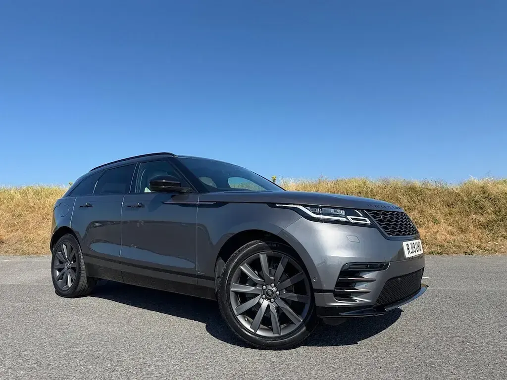 Used Land Rover Range Rover Velar SE Dynamic 2019 Grey SUV