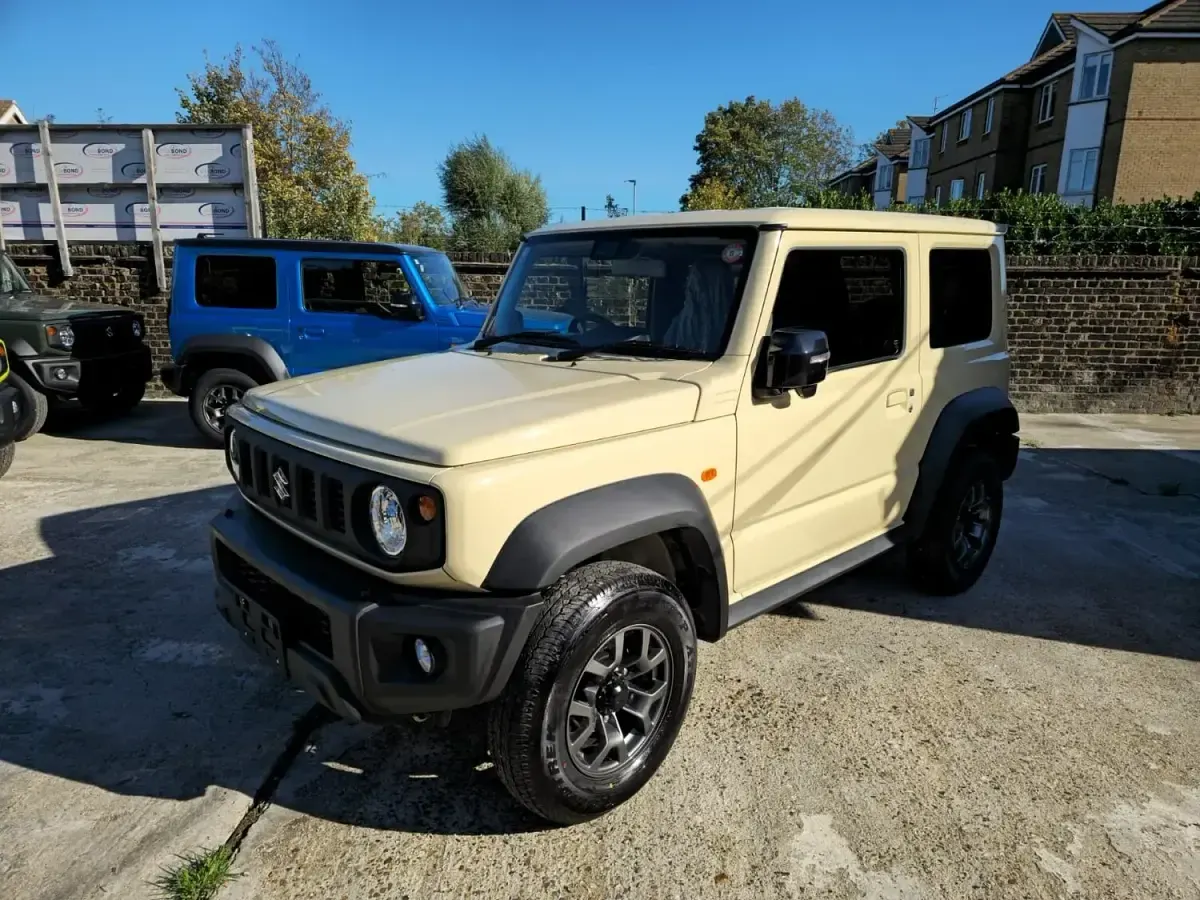New Suzuki Jimny 101 HP (74 kW) 2025 Beige SUV