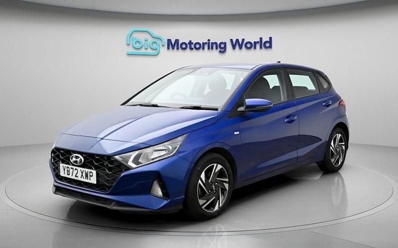 Used Hyundai i20 SE 101 HP (74 kW) 2023 Blue Hatchback