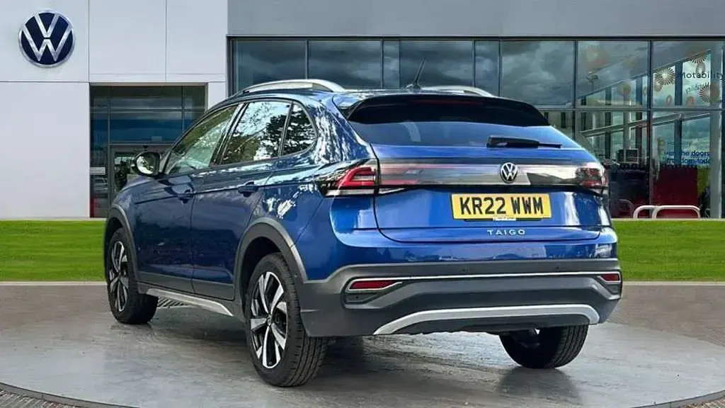 Used VW Taigo Style 150 HP (110 kW) 2022 Reef blue metallic SUV