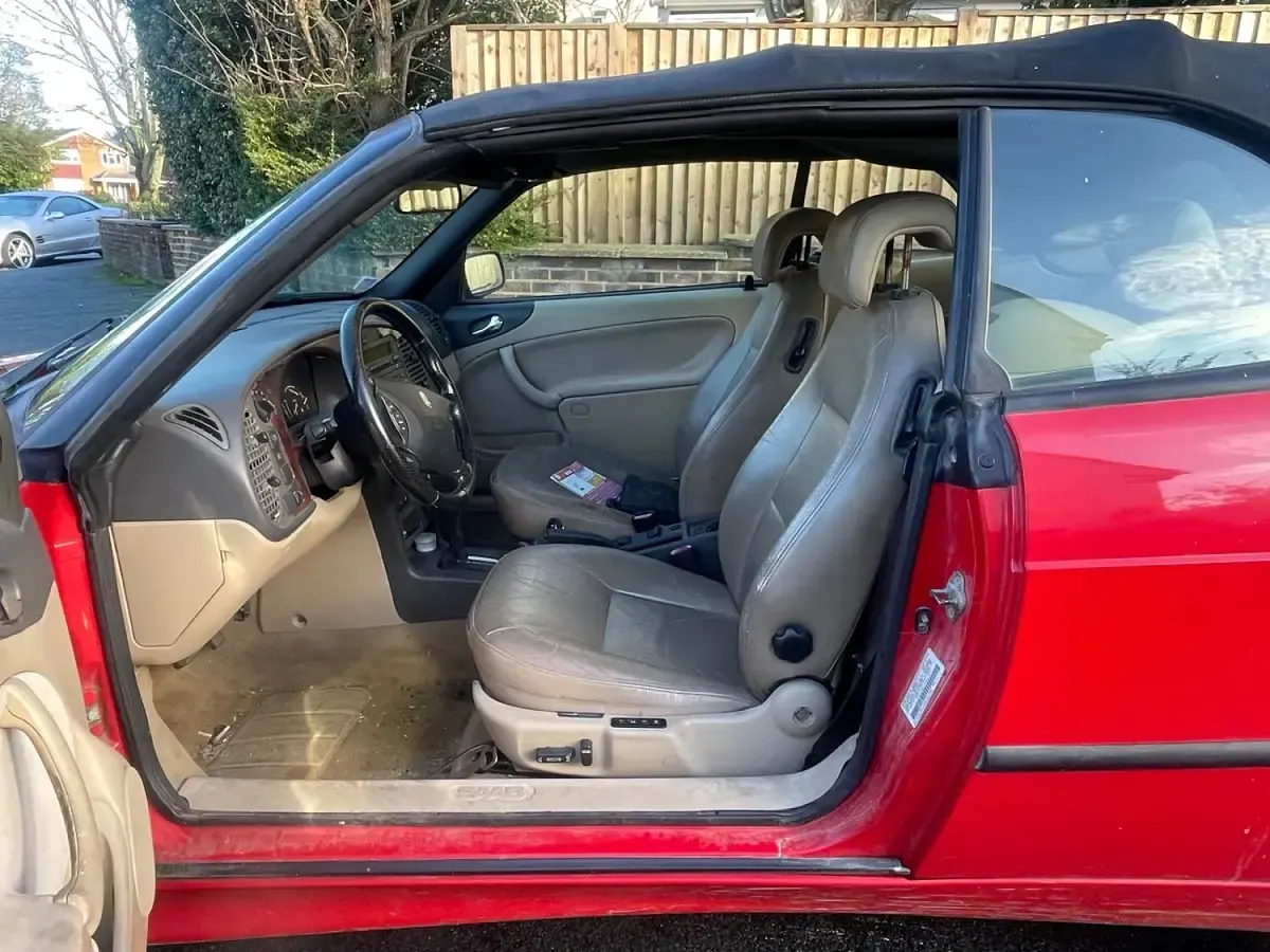 Used Saab 9-3 2001 Red Cabriolet