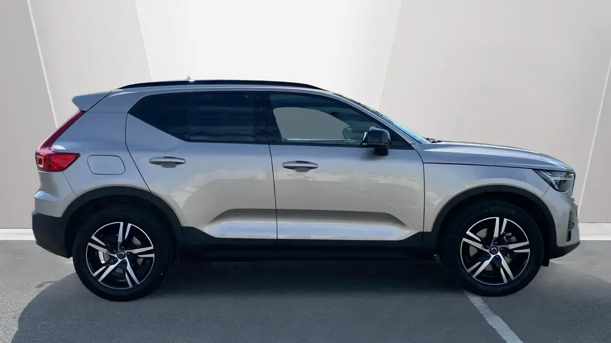 Used Volvo XC40 Plus 163 HP (119 kW) 2023 SUV