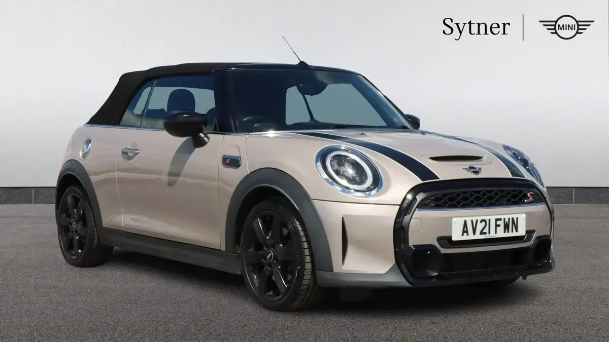 Used Mini Cooper S Classic 176 HP (129 kW) 2021 Grey Hatchback