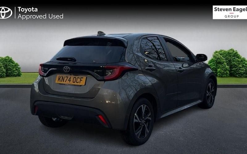 Used Toyota Yaris Hybrid Design 116 HP (85 kW) 2025 Hatchback