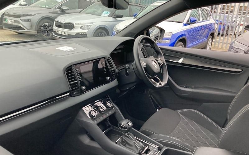 Used Skoda Karoq SportLine 150 HP (110 kW) 2024 Grey SUV