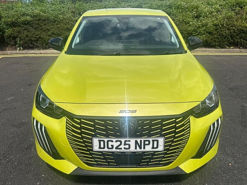 Yellow Used 2025 Peugeot 208 Allure Hatchback | £16,600 (Fair price) - Image 1/4