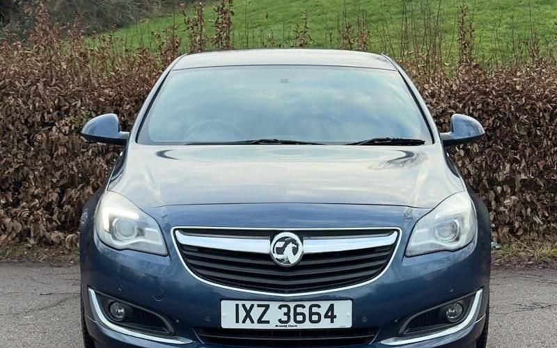 Used Vauxhall Insignia SRi 136 HP (100 kW) 2016 Hatchback