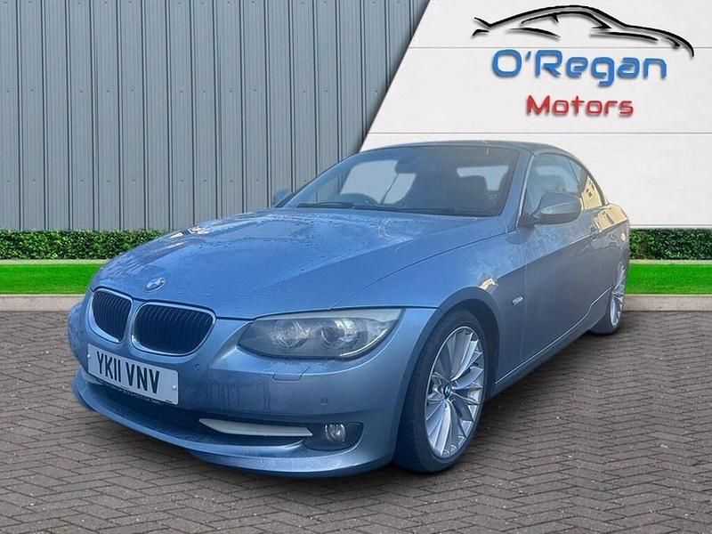 Used BMW 320 Cabriolet Comfort Edition 184 HP (135 kW) 2011 Blue Cabriolet