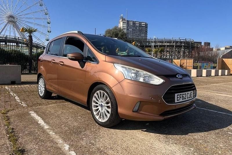 Used Ford B-MAX Titanium 120 HP (88 kW) 2012 Gold MPV