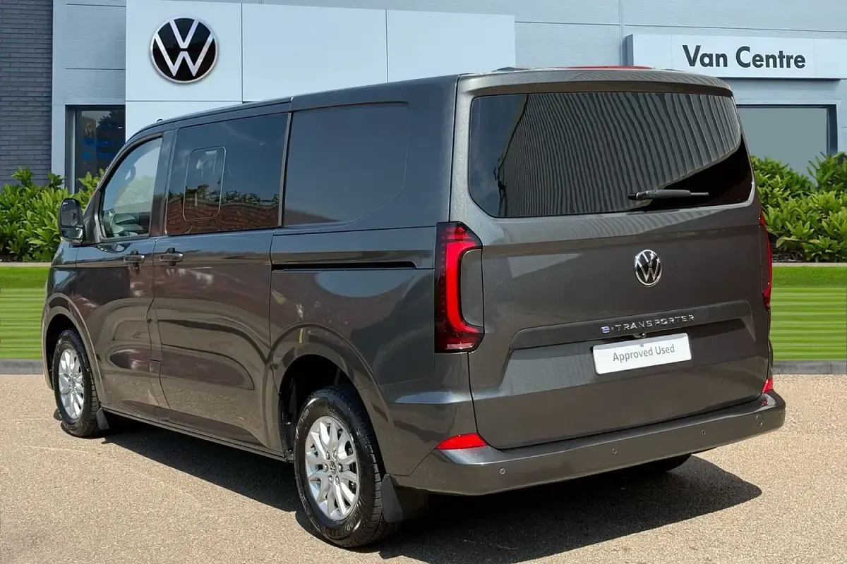 New VW T7 Pro 160 kW (218 HP) 2025 Grey Van