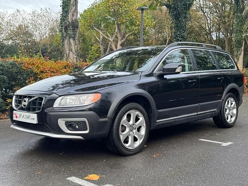 Used Volvo XC70 SE Lux 163 HP (119 kW) 2011 Black Estate