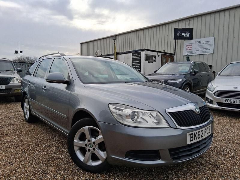 Grey Used 2012 Skoda Octavia SE Estate | £4,995 (Fair price) - Image 1/3