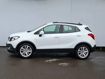 Used Vauxhall Mokka 115 HP (84 kW) 2017 White SUV