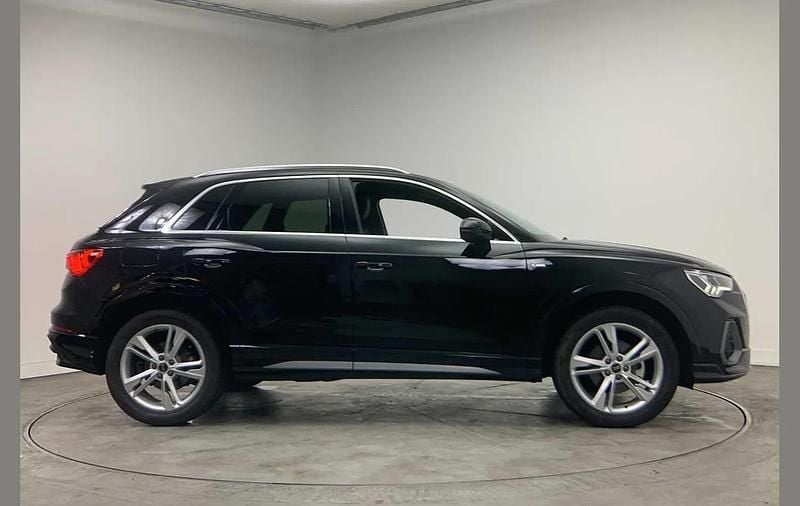 Used Audi Q3 S-Line 150 HP (110 kW) 2025 Black SUV