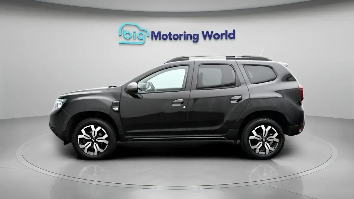 Second-hand Dacia Duster Journey 129 CP (94 kW) 2024 Negru SUV