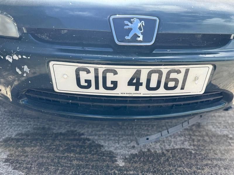 Black Used 2001 Peugeot 406 Coupe Coupe | £400 - Image 1/4