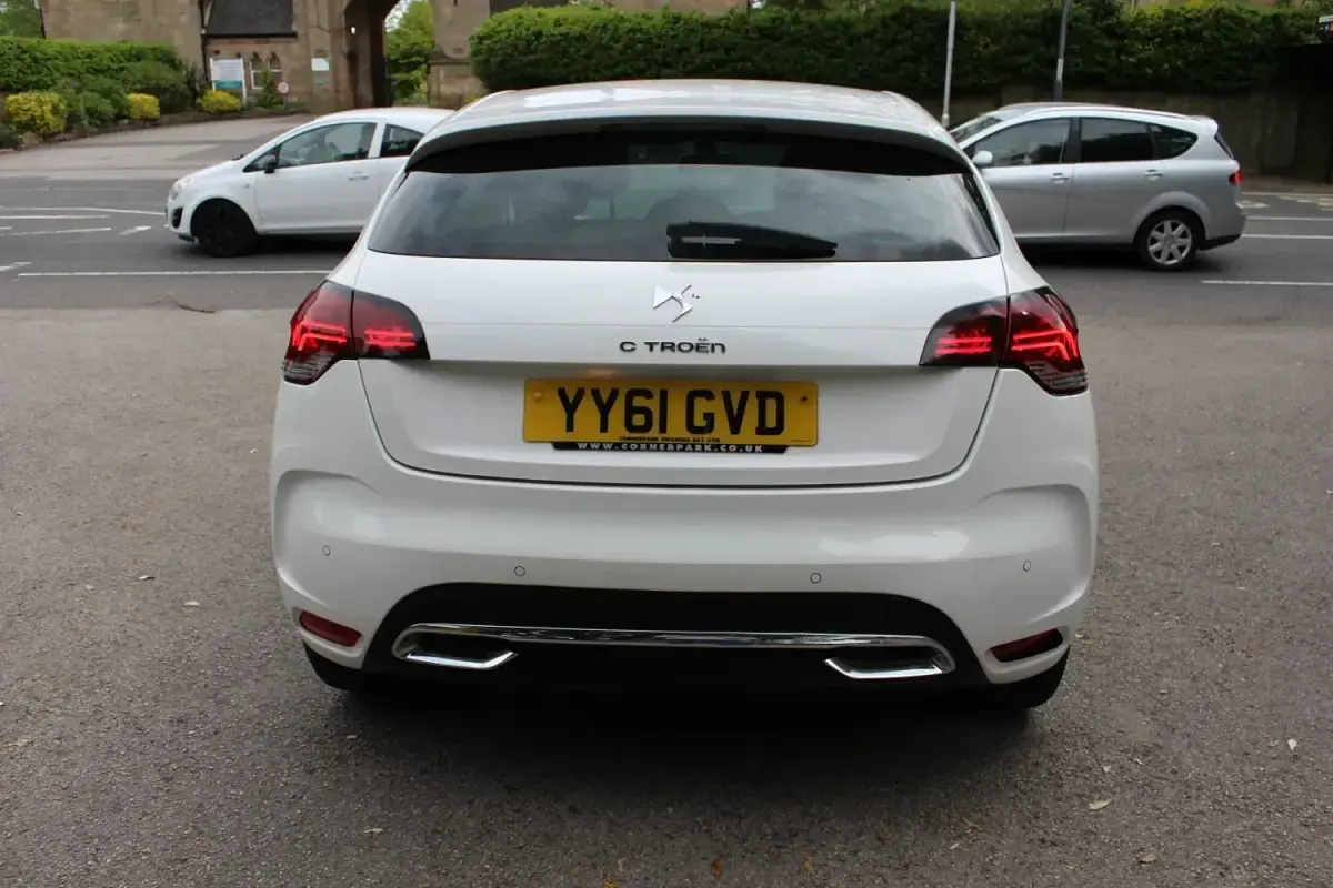 Usado Citroën DS4 115 CV (84 kW) 2011 Blanco Utilitario