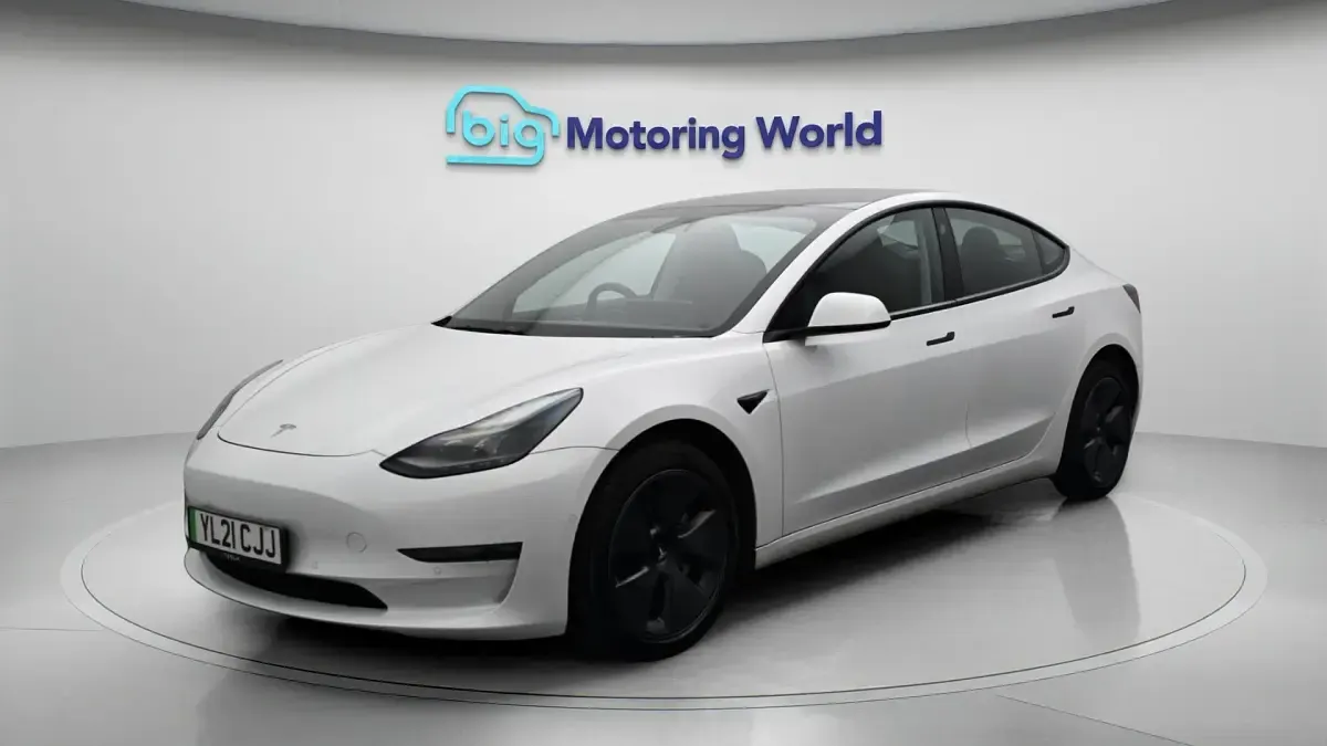 Used Tesla Model 3 Long Range AWD 366 kW (498 HP) 2021 White Sedan