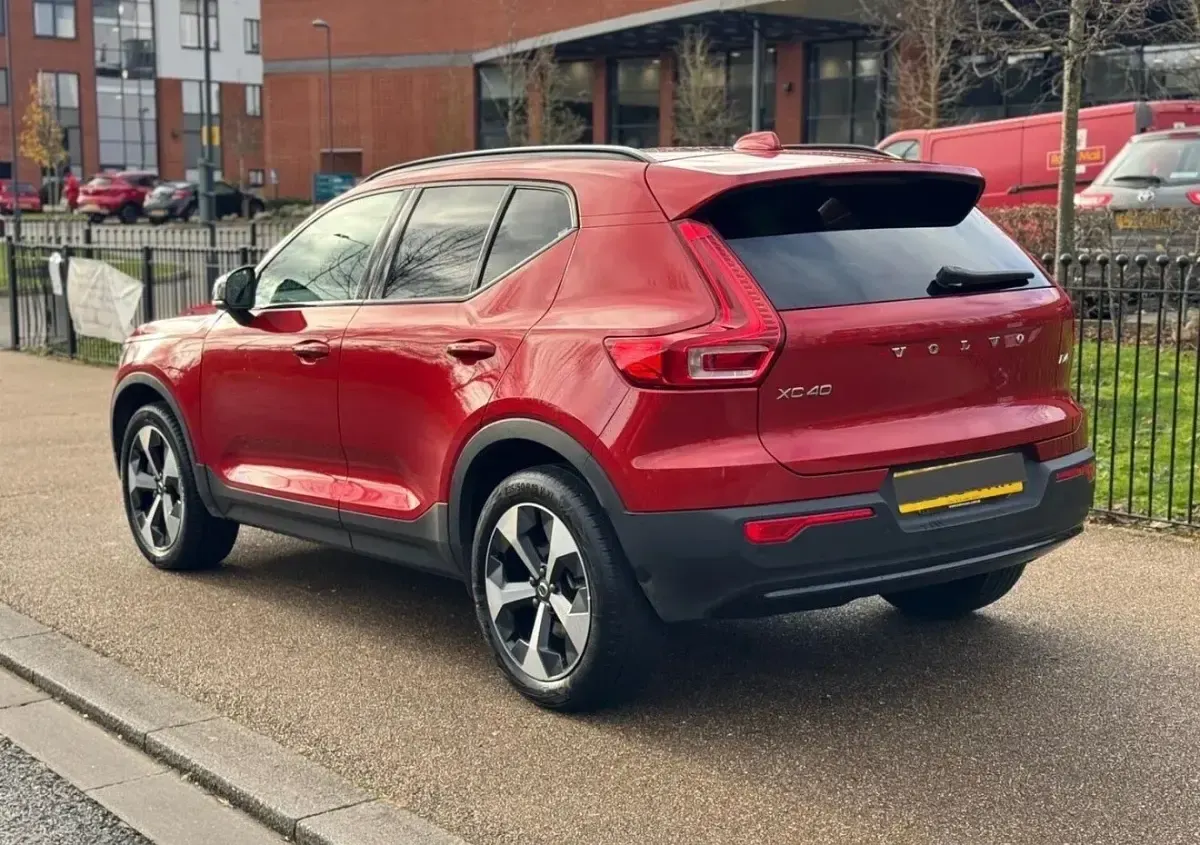 Used Volvo XC40 Ultimate 2024 Red SUV