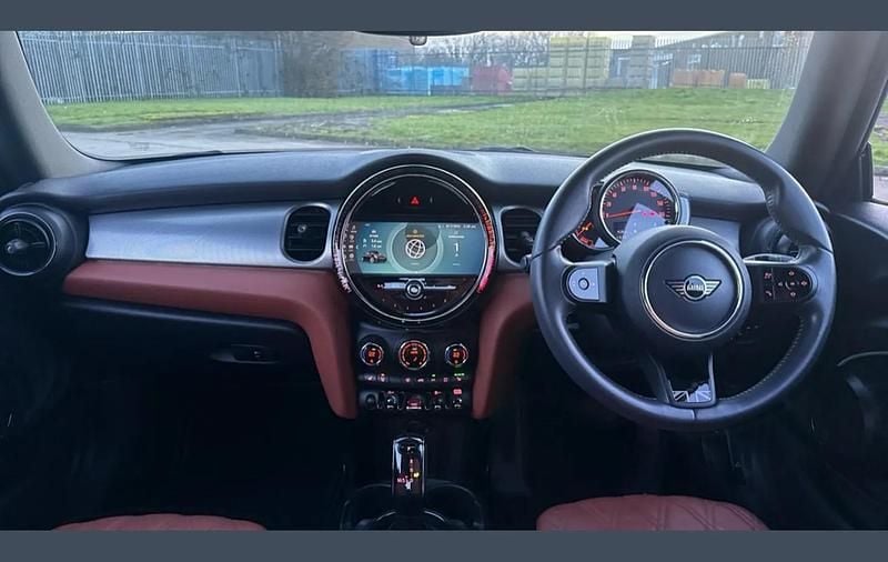 Used Mini Cooper Cabriolet Exclusive 134 HP (98 kW) 2022 Other Cabriolet