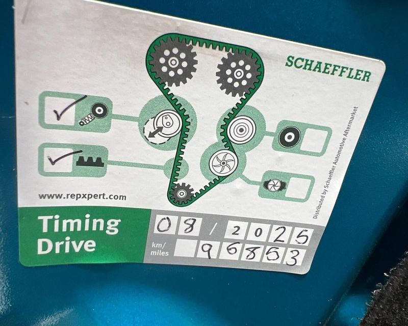 Used Ford Fiesta Zetec 82 HP (60 kW) 2014 Blue Hatchback