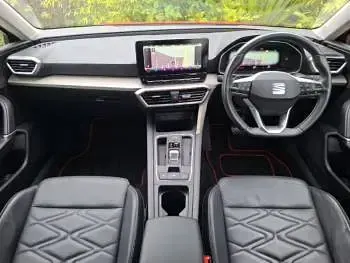 Used Seat Leon XCELLENCE Lux 150 HP (110 kW) 2021 Red Hatchback