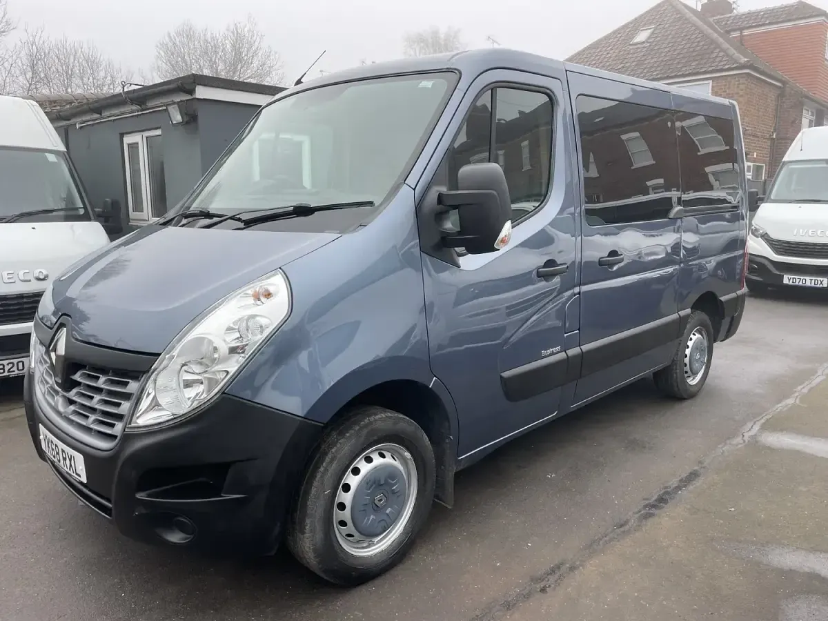 Używany Renault Master Business 110 KM (80 kW) 2019 Niebieski Van
