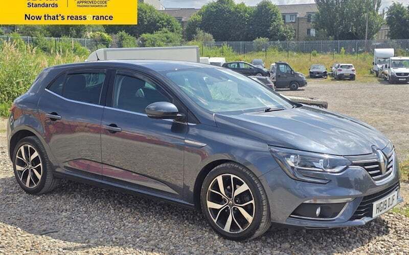 Grey Used 2018 Renault Mégane IV Iconic Hatchback | £8,880 (Fair price) - Image 1/4