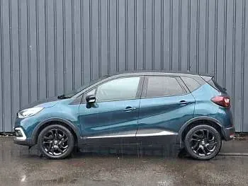 Used Renault Captur Iconic 90 HP (66 kW) 2018 Blue SUV