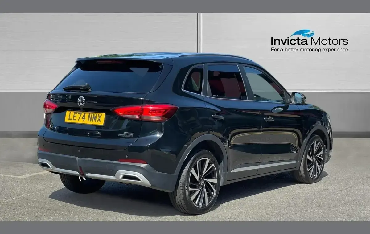 Used MG ZS Trophy 196 HP (144 kW) 2024 Black SUV