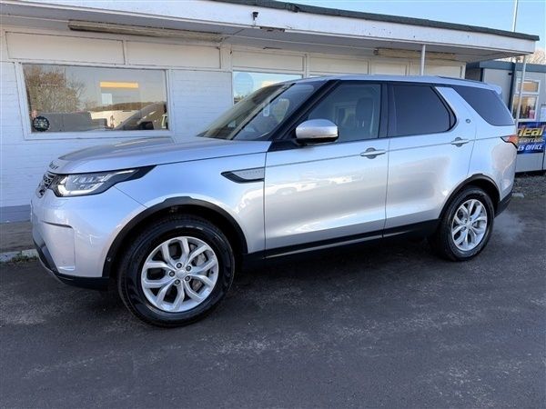 Silver Used 2019 Land Rover Discovery 5 SE SUV | £24,990 - Image 1/1