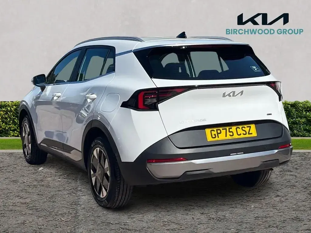 Used Kia Sportage 180 HP (132 kW) 2026 White SUV