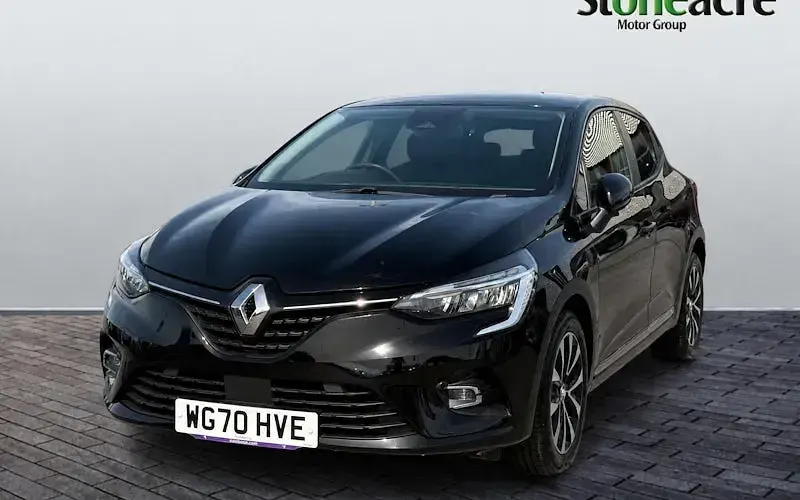 Used Renault Clio Iconic 86 HP (63 kW) 2019 Black Hatchback