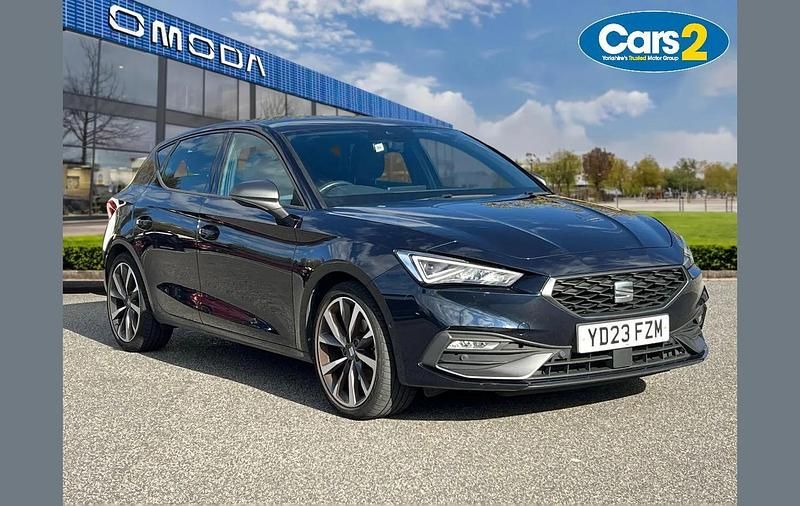 Blue Used 2023 Seat Leon FR Sport Hatchback | £18,590 (Fair price) - Image 1/4