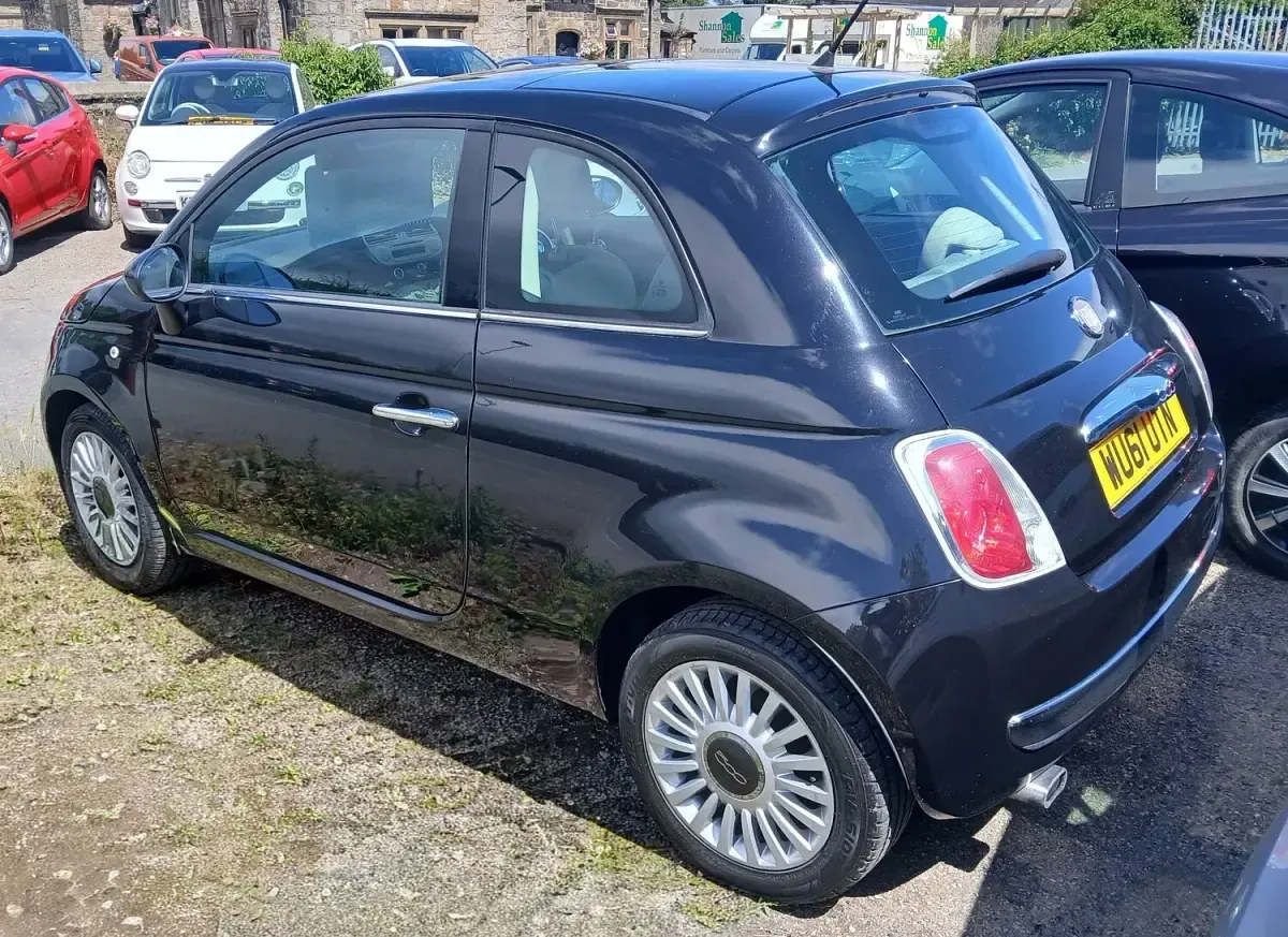 Used Fiat 500 Lounge 69 HP (50 kW) 2011 Black Hatchback