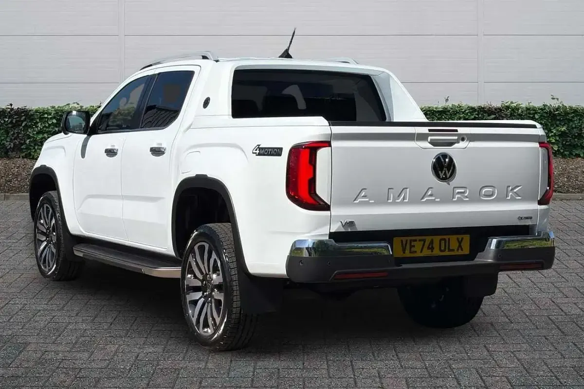 New VW Amarok Aventura 2025 White Pickup