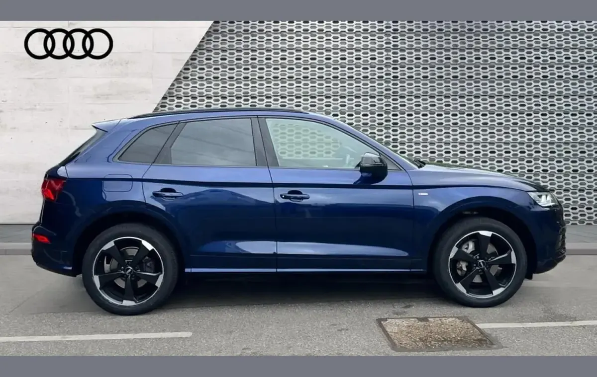 Used Audi Q5 Design 245 HP (180 kW) 2019 Blue SUV