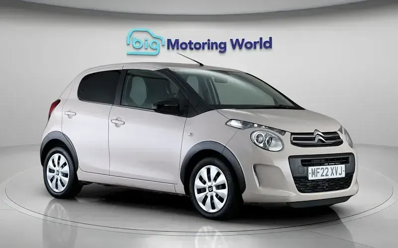 Usado Citroën C1 72 HP (52 kW) 2021 Bege Citadino