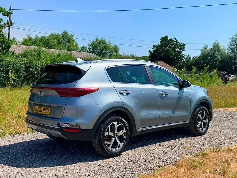 Used Kia Sportage Platinum Edition 130 HP (95 kW) 2020 Silver SUV