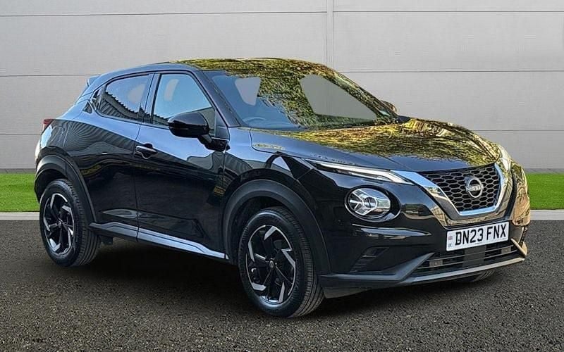 Used 2023 Nissan Juke N-Connecta SUV | £12,990 (Fair price) - Image 1/4