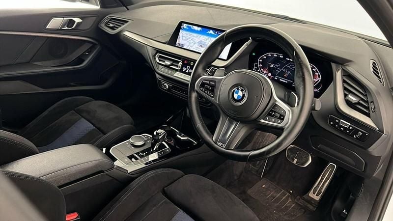 Used BMW M135 Comfort Edition 306 HP (225 kW) 2021 Apline white Hatchback