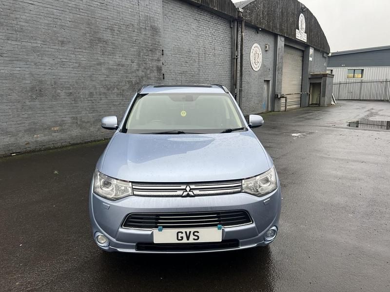 Used Mitsubishi Outlander P-HEV 2014 Blue SUV