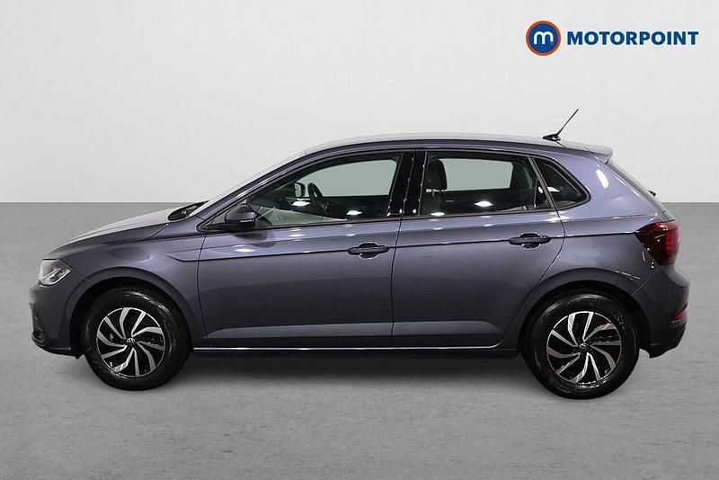 Used VW Polo Life 80 HP (58 kW) 2025 Grey Hatchback