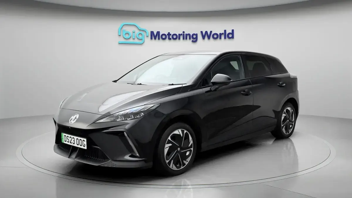 Used MG MG4 EV Trophy 319 kW (435 HP) 2023 Black Hatchback