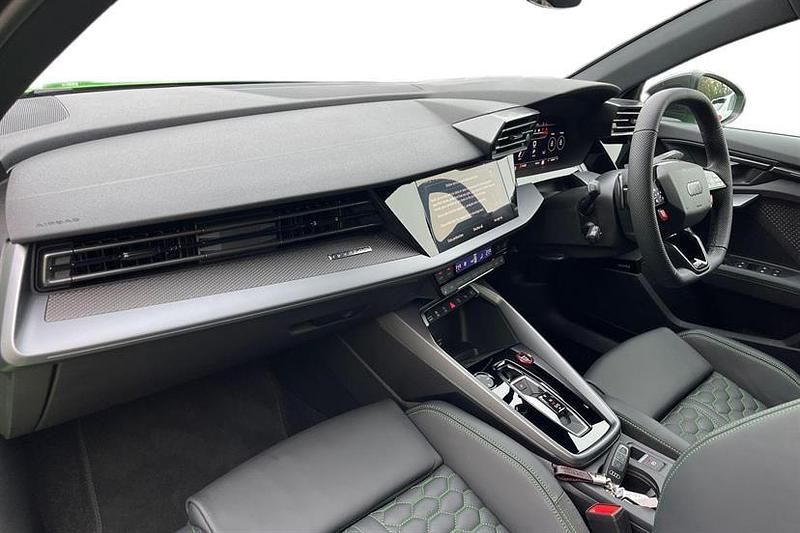 New Audi RS3 Design 400 HP (294 kW) 2025 Kyalami green Sedan