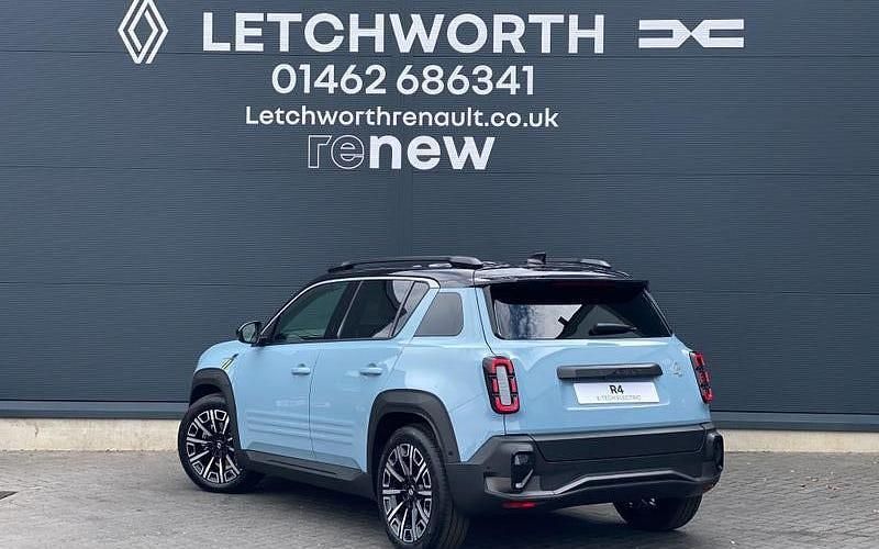 New Renault R4 Iconic 110 kW (150 HP) 2025 Estate