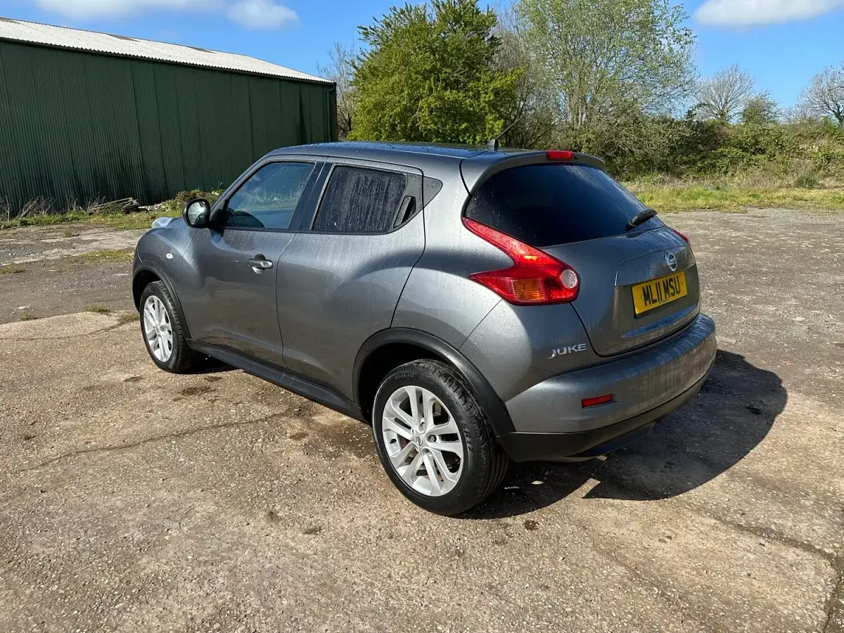 Used Nissan Juke Acenta 2011 Grey SUV
