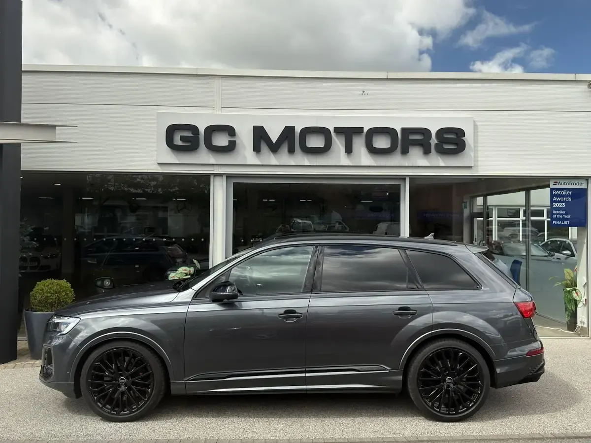 Used Audi SQ7 Black Edition 507 HP (372 kW) 2024 Grey SUV