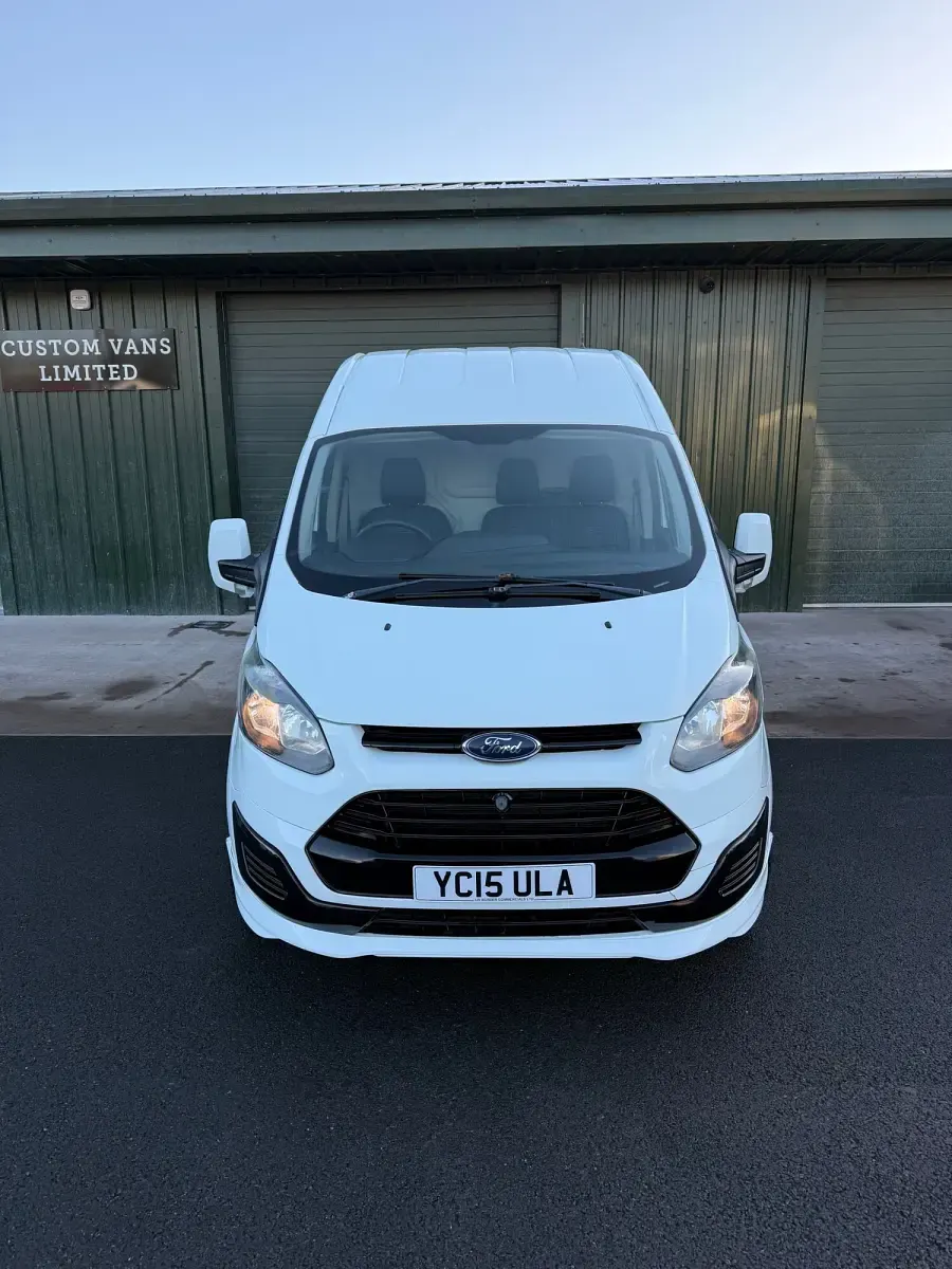Used Ford Transit Custom 100 HP (73 kW) 2015 White Van
