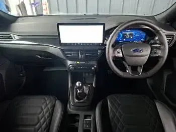 Used Ford Focus ST-Line X 155 HP (114 kW) 2023 Silver Hatchback